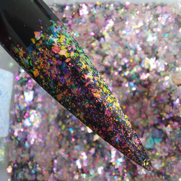 Pastel Flake Rainbow #0453 (0.5gr)